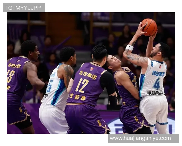 全新CBA全明星篮球套装发布让你感受篮球的激情与魅力